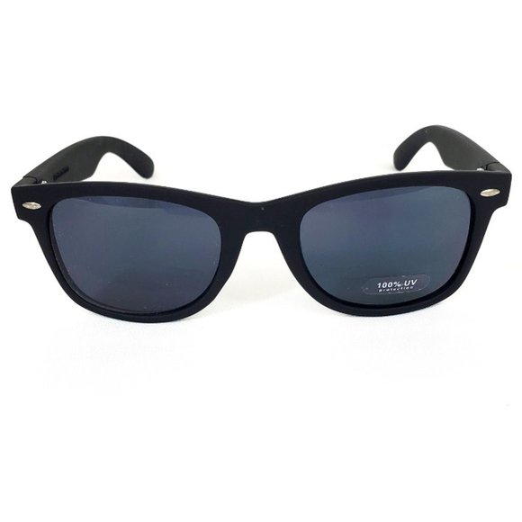 Shades Black Polarized Lens Sunglasses ES1165